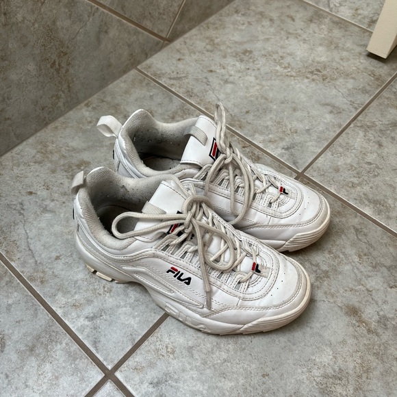 FILA sneakers size 6 - Picture 3 of 5
